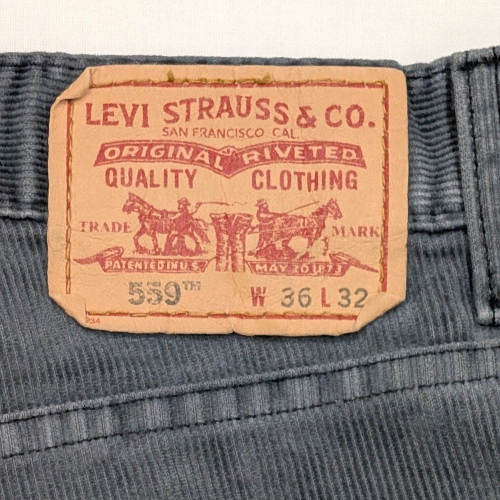 Levi's 559 Relaxed Straight Corduroy Pants Mens 36x32 Gray